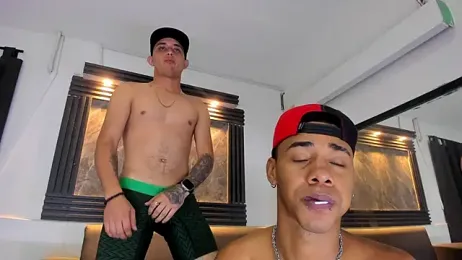 Hottwinkguys webcam model stream image
