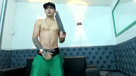 Hottwinkguys webcam model stream image