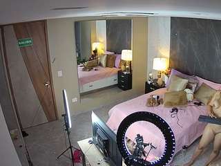 voyeurcam-casa-salsa-bedroom-4 webcam model stream image