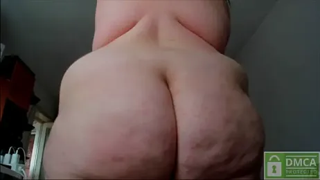 DaisiyWalker webcam model stream image