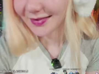 blondelashes19 webcam model stream image