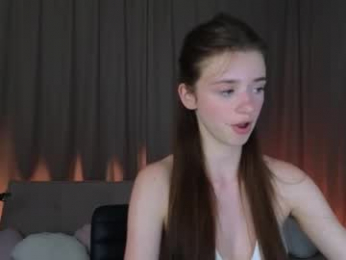 kelsiwest webcam model stream image
