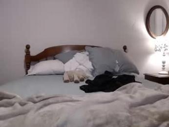 ellalowe webcam model stream image