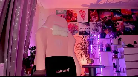 GoodWitch_ webcam model stream image
