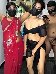 Family02 webcam model stream image