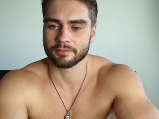 Roan Birkin webcam flirt4free model stream image