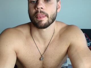 Roan Birkin webcam model stream image