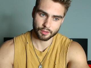 Roan Birkin webcam model stream image