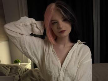 ClaudineKrentz webcam preview