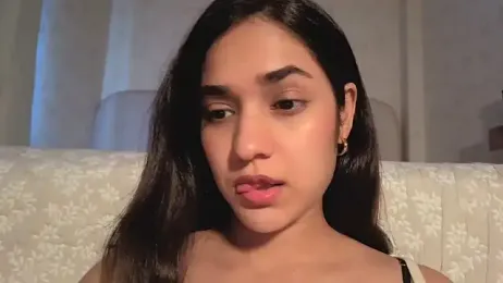 MadawiOud webcam model stream image