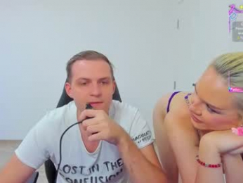 _yourpleasure_ webcam model stream image