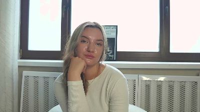 ElizebethLysiak webcam model stream image