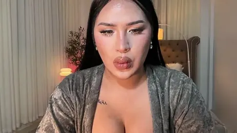 Your_Majesty_Tyra webcam model stream image