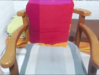 rose-crystal webcam model stream image