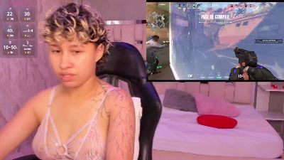 TaylorLeeh webcam model stream image