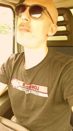 Mjcene webcam model stream image