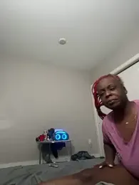 DancingLemonade webcam model stream image