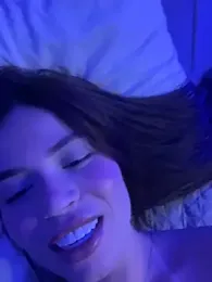 Rafaellaz webcam stripchat model stream image