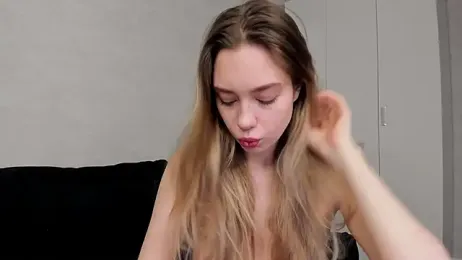 LiraHoney webcam stripchat model stream image