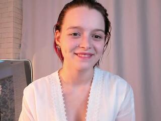 Cathleen Midy webcam model stream image