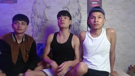 axel_milo_kairo_and_noa webcam stripchat model stream image