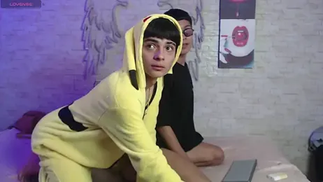 axel_milo_kairo_and_noa webcam stripchat model stream image