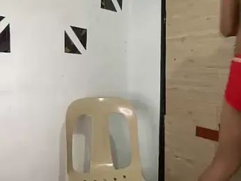 YourcumBoy77 webcam model stream image