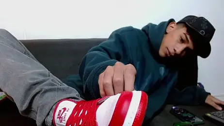 hares_mds webcam model stream image