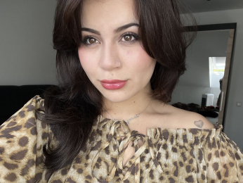 ShantaleParist webcam livejasmin model stream image