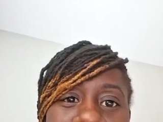 amayasimone webcam model stream image