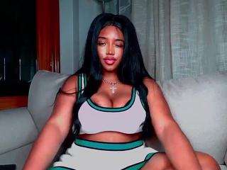 naommiscott webcam model stream image