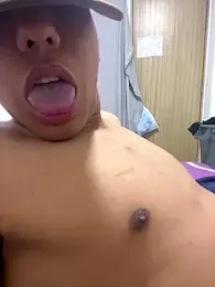 CuriousBoyEVERYTHING webcam model stream image