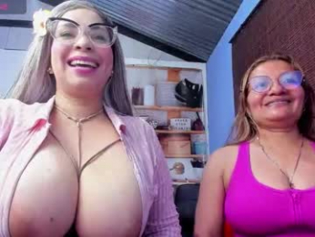 jademooms webcam model stream image