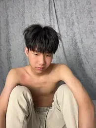 guoguo18 webcam stripchat model stream image