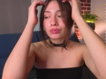 pamilarakestraw webcam model stream image