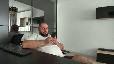 DravenPeak webcam model stream image