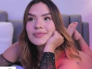 fernanda-c webcam camsoda model stream image