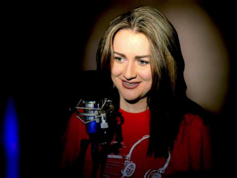 Meskhimusic webcam model stream image