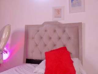 lindarey-mr webcam model stream image