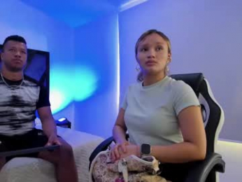 annieandstefan webcam model stream image