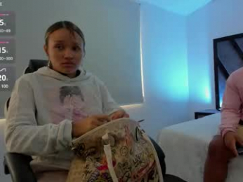 annieandstefan webcam model stream image