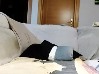 boy_aroundtheworld webcam model stream image