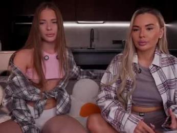 your_wild_lexi webcam model stream image