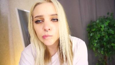 BlissDevall webcam model stream image