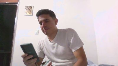 julian_danie webcam model stream image