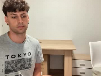 italianboy092 webcam model stream image