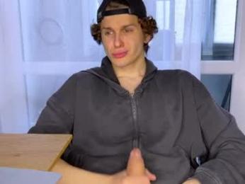 estremecerse webcam chaturbate model stream image