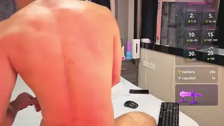 LeoMonnroe webcam model stream image