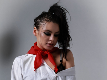 JuliaPolson webcam livejasmin model stream image