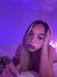 amylaaa webcam model stream image